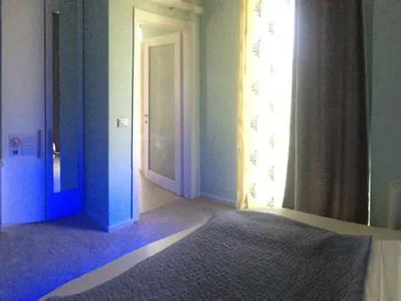 Notte Stellata 萨维利亚诺